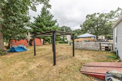 70 Strawberry Field Rd, Warwick, RI 02886 - photo 6