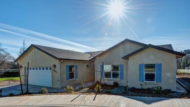 1867 Henry Ave, Redding, CA 96001 - photo 3