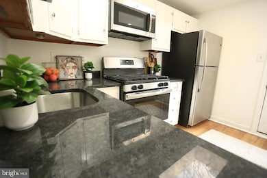 29 E Henrietta St, Baltimore, MD 21230 - photo 7