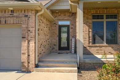 2866 Bluebell Ct W, Columbus, IN 47201 - photo 2