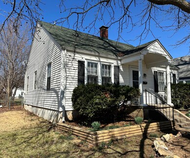 2333 W Walnut