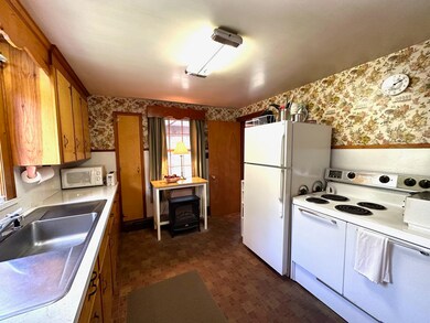 27 Verdun Ave, Portsmouth, NH 03801 - photo 7