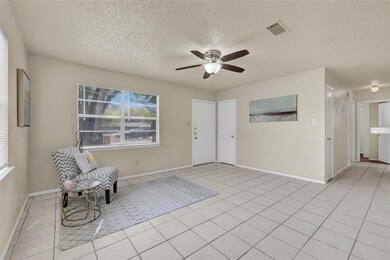 807 Sturgeon St, San Marcos, TX 78666 - photo 4