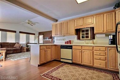 506 Sibley Ln, Marshall, MI 49068 - photo 3