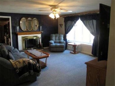 336 Salem St, Rockland, MA 02370 - photo 4