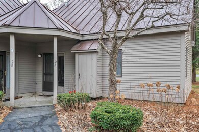 90 Kingfisher Rd unit A, Quechee, VT 05059 - photo 2