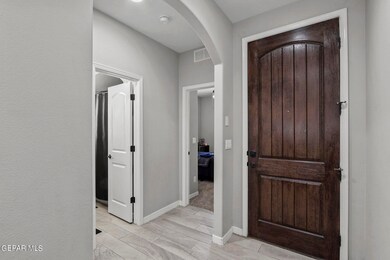 13625 Lancashire Dr, Horizon City, TX 79928 - photo 6