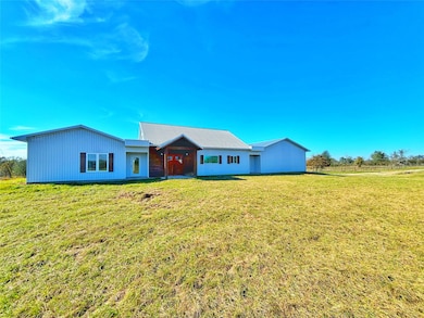 664 County Road 3355, Crockett, TX 75835 - photo 2