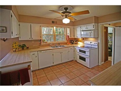 Well maintained kitchen with nice tile floors,plen