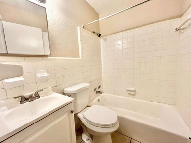 6450 Raymond Dr, Union City, GA 30291 - photo 6