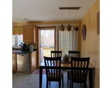 9 Abbott St, Merrimac, MA 01860 - photo 3