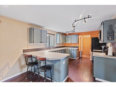 2988 NE Rock Chuck Dr, Bend, OR 97701 - photo 6