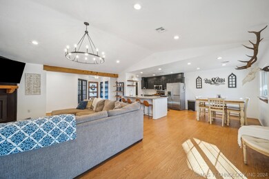 13315 S 128th East Ave, Broken Arrow, OK 74011 - photo 7