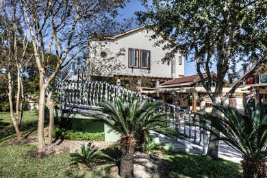 Wrought Iron railing to the unit.