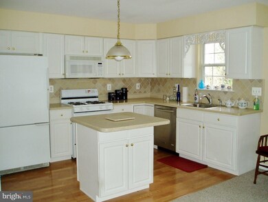 212 Gaunt Dr, Mickleton, NJ 08056 - photo 5