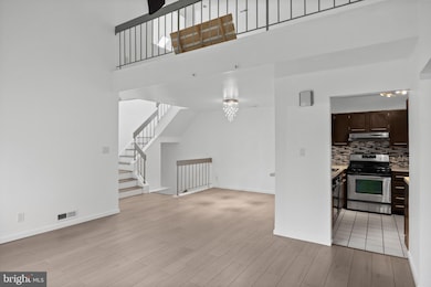 202B Harwood Ct unit 202B, Mount Laurel, NJ 08054 - photo 3