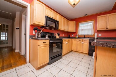 229 Whitehall Rd, Albany, NY 12209 - photo 6