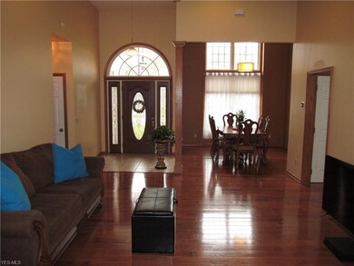 24180 Briar Patch Dr, Olmsted Falls, OH 44138 - photo 7