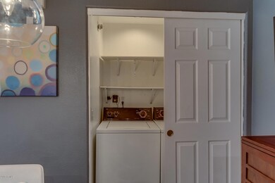 17_10410_N_Cave_Creek_Rd_1063__17_mls