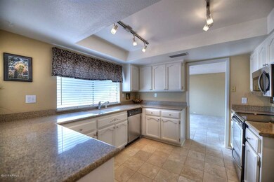019_Kitchen View