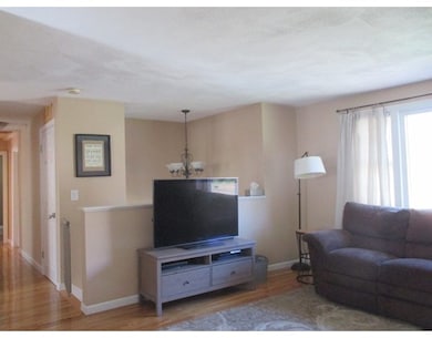 127 Atkinson Dr, Bridgewater, MA 02324 - photo 4