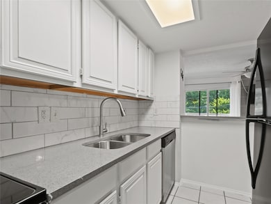 5757 Martel Ave unit B11, Dallas, TX 75206 - photo 7