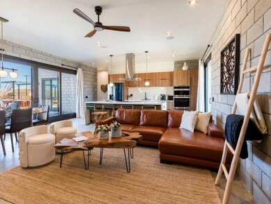 64754 E Broadway 31