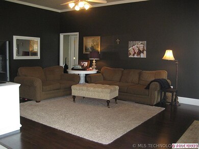 Nice Open Living