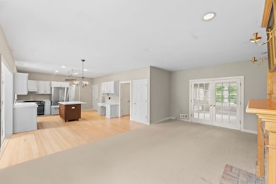 W312N4890 Chapel Ridge Rd, Hartland, WI 53029 - photo 5