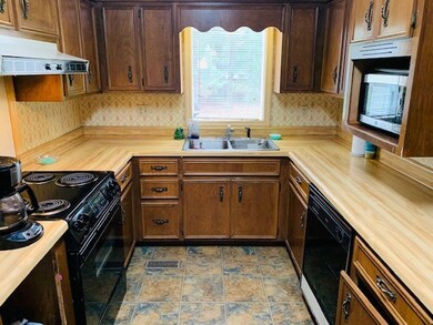 709 16th St W, Tifton, GA 31794 - photo 7