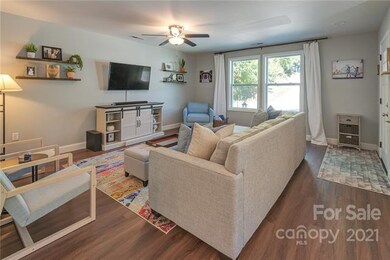 107 Forest St, Asheville, NC 28803 - photo 5