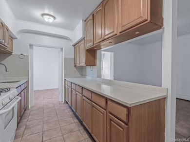 33-05 143rd St, Flushing, NY 11354 - photo 7