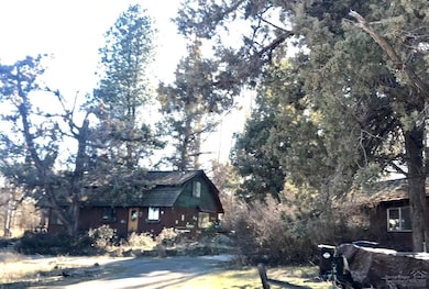 4402 SW Lava Ave, Redmond, OR 97756 - photo 3