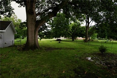 2615 53rd St, Des Moines, IA 50310 - photo 7