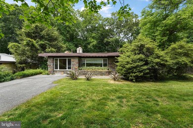 2217 Windsor Cir, Broomall, PA 19008 - photo 3
