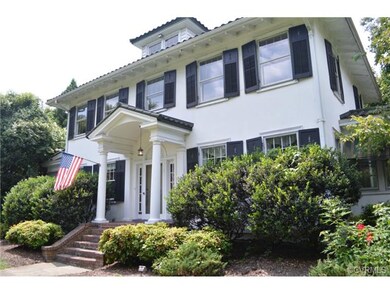 Welcome to 3816 Seminary Avenue in Historic Ginter