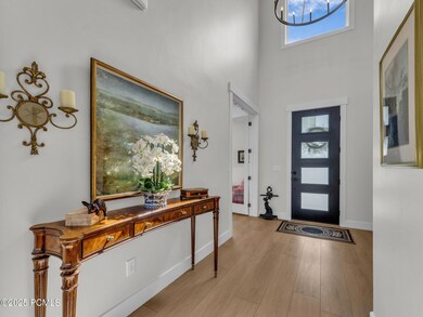 4-web-or-mls-569-w-cascade-meadows-loop