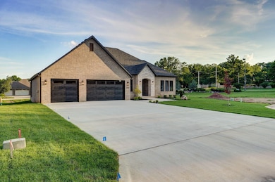 5030 E Swale Ct-3