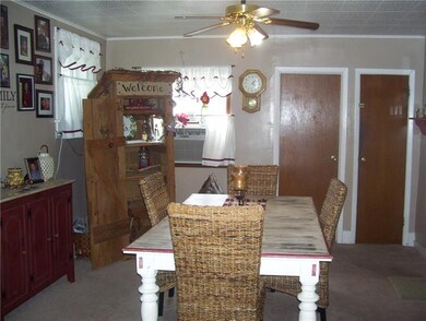 315 4th Ave, New Kensington, PA 15068 - photo 6