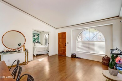 09-S Evergreen St-009