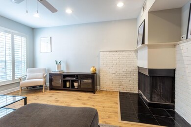 Large sitting area & TV wall.