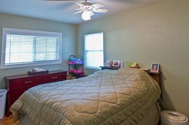 823 NE 10th St, Bend, OR 97701 - photo 7