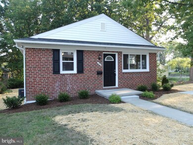 3303 Rosalie Ave, Parkville, MD 21234 - photo 2