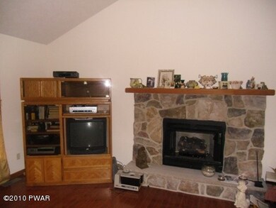 103 Surrey Ln, Lords Valley, PA 18428 - photo 6