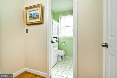 4432 36th St S, Arlington, VA 22206 - photo 7