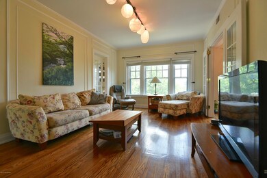 1360 Eastern Pkwy unit 17, Louisville, KY 40204 - photo 2