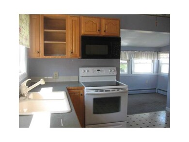 37 Sweetbriar Ave, Riverside, RI 02915 - photo 7