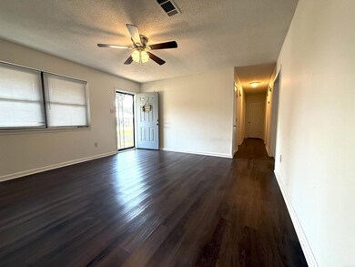 1218 Fairview St, Lonoke, AR 72086 - photo 7