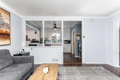 812 E Grove St, Midland, MI 48640 - photo 6