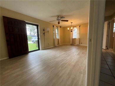 Living/Dining room combination